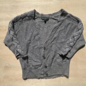 Banana Republic Mad Men Grey Crewneck Cardigan Button Up 3/4 Sleeve Casual Comfy